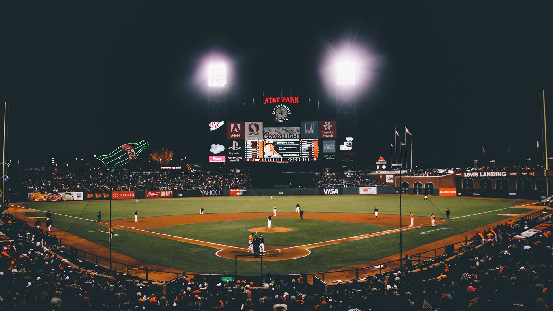 爱游戏数字互动-国安零封泰山，门将神勇摘得全场最佳